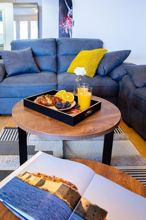 Three Bedroom Apartment With Old Town View - Orlanda'S Apartment Дубровник Екстериор снимка