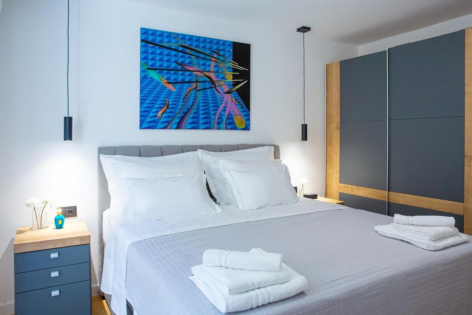 Three Bedroom Apartment With Old Town View - Orlanda'S Apartment Дубровник Екстериор снимка