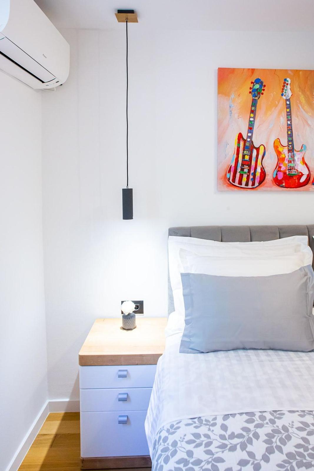 Three Bedroom Apartment With Old Town View - Orlanda'S Apartment Дубровник Екстериор снимка