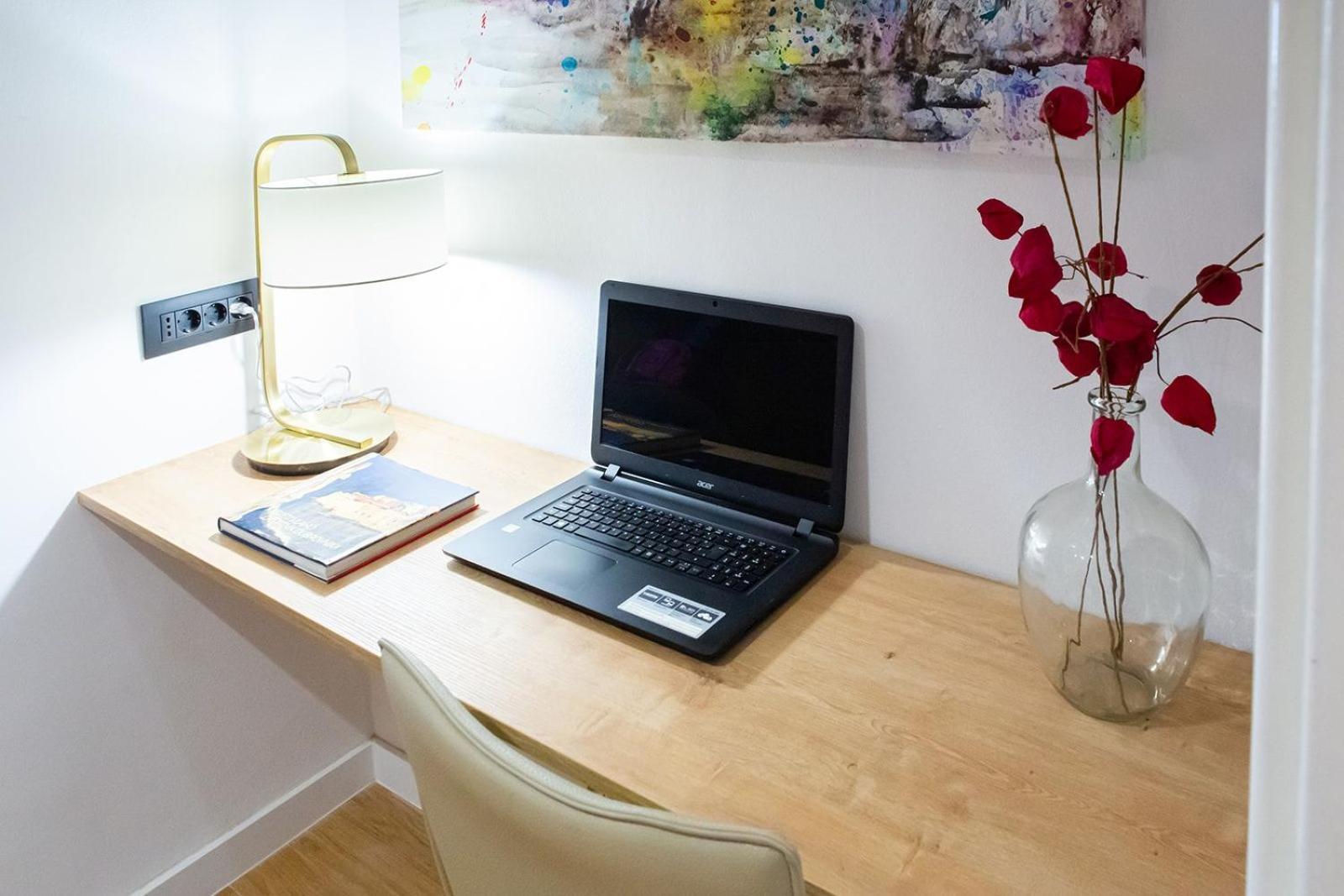 Three Bedroom Apartment With Old Town View - Orlanda'S Apartment Дубровник Екстериор снимка